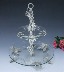 淄博兆利轻工制品 创意提手水果盘与酒店钢化玻璃盘的专业供应商